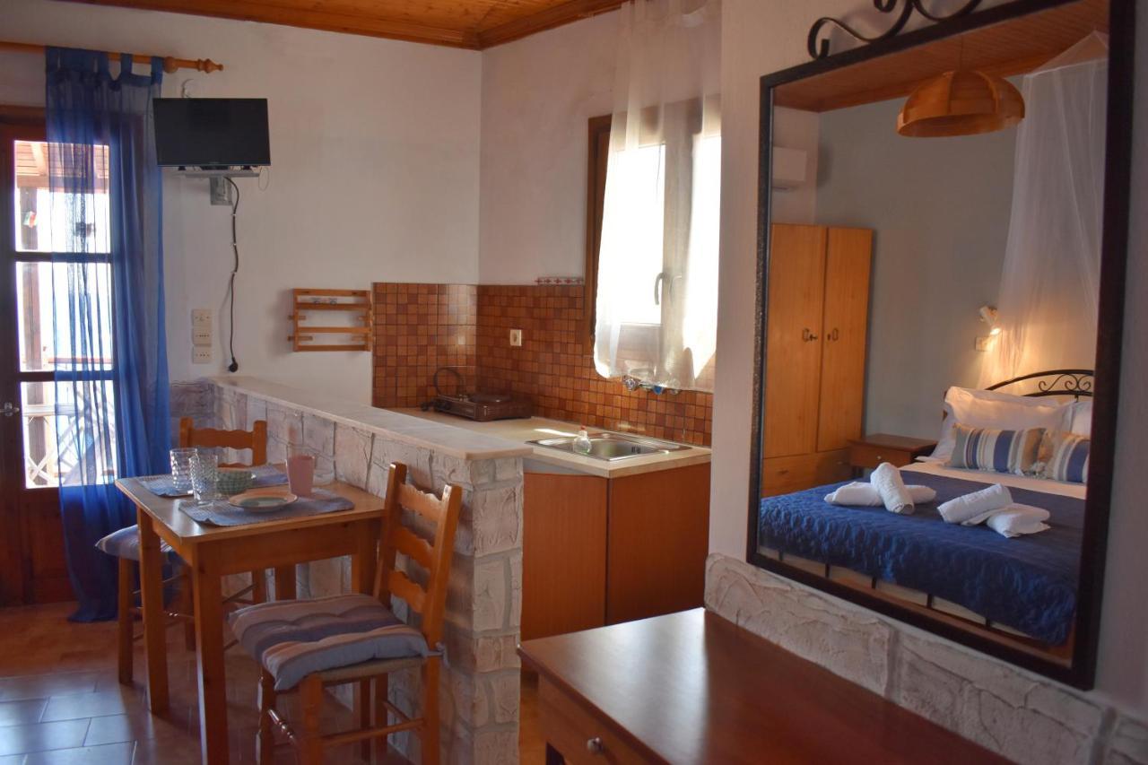 Kastro Studios Skopelos Town Exterior photo