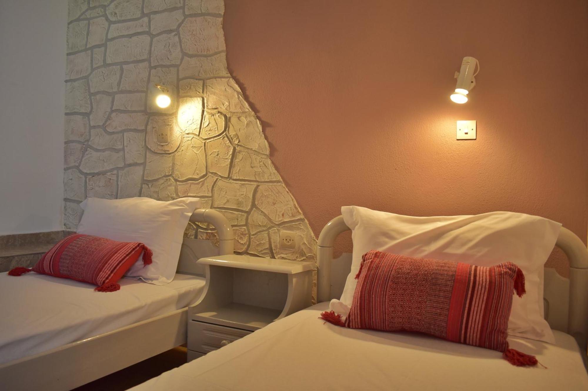 Kastro Studios Skopelos Town Room photo